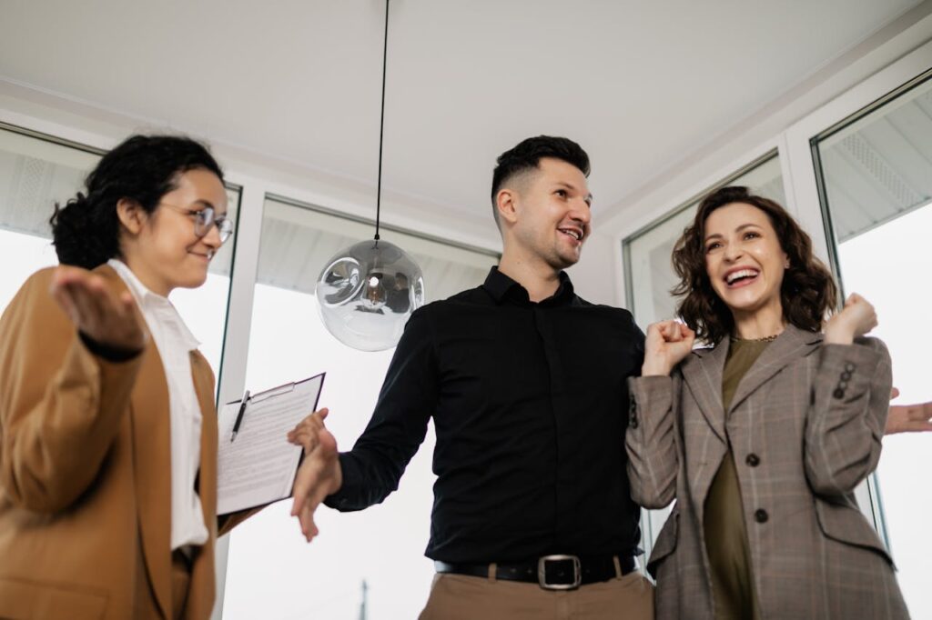 Catchy real estate ad ideas|https://digitalroutrr.in/